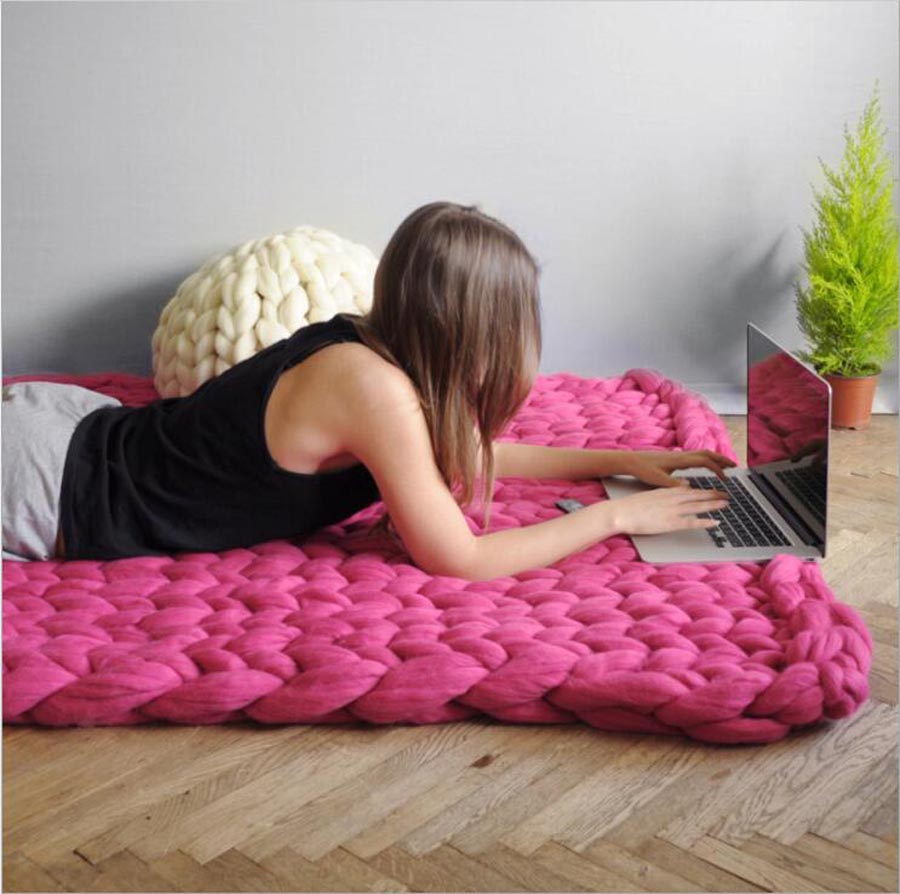 Wool Yarn Knitted Throw Blanket